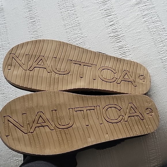 NAUTICA WOMENS WOOL KNIT SLIPPER 9-10 - Picture 4 of 4